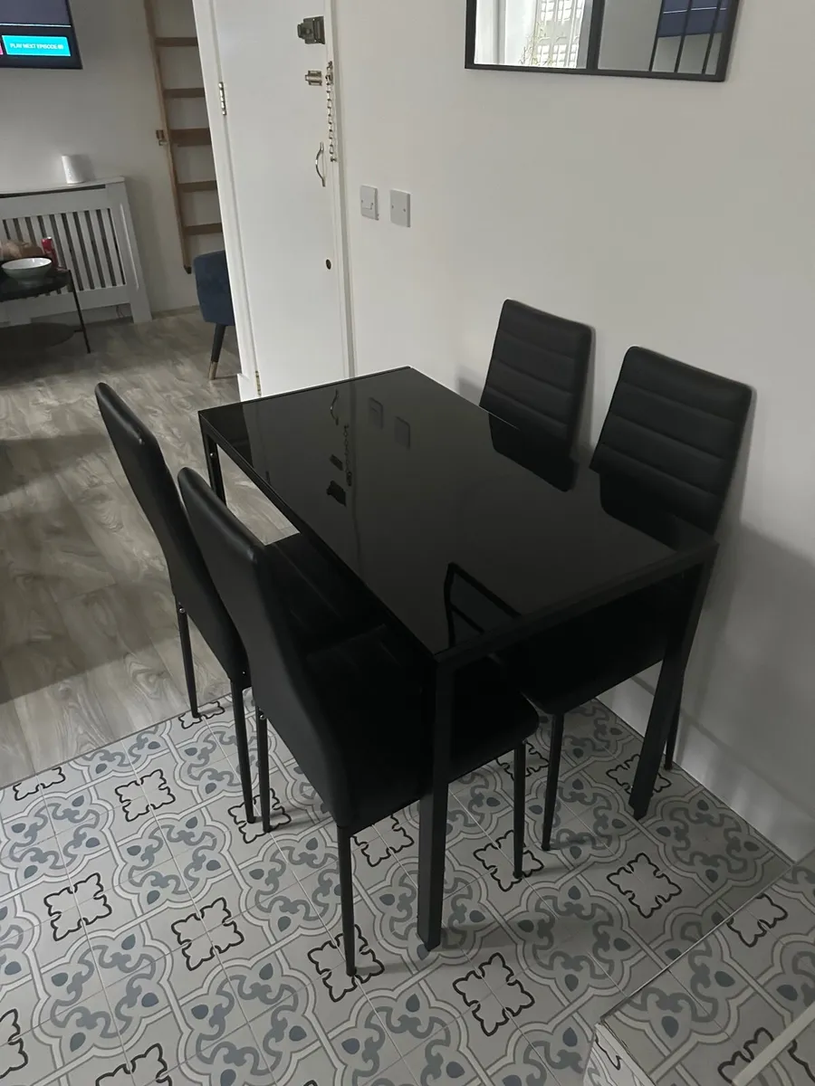 Sofa with footstool & table with chairs - Image 3