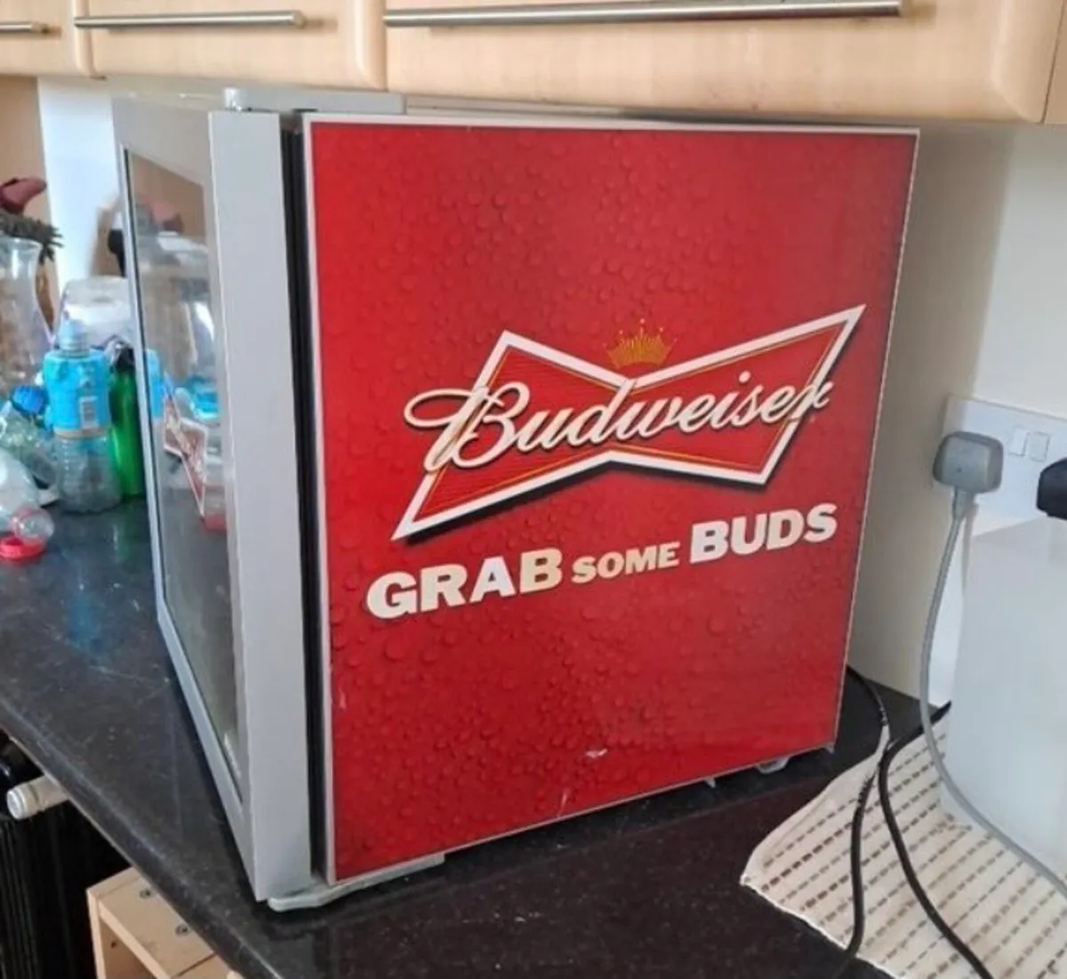 Budweiser mini fridge - Image 1