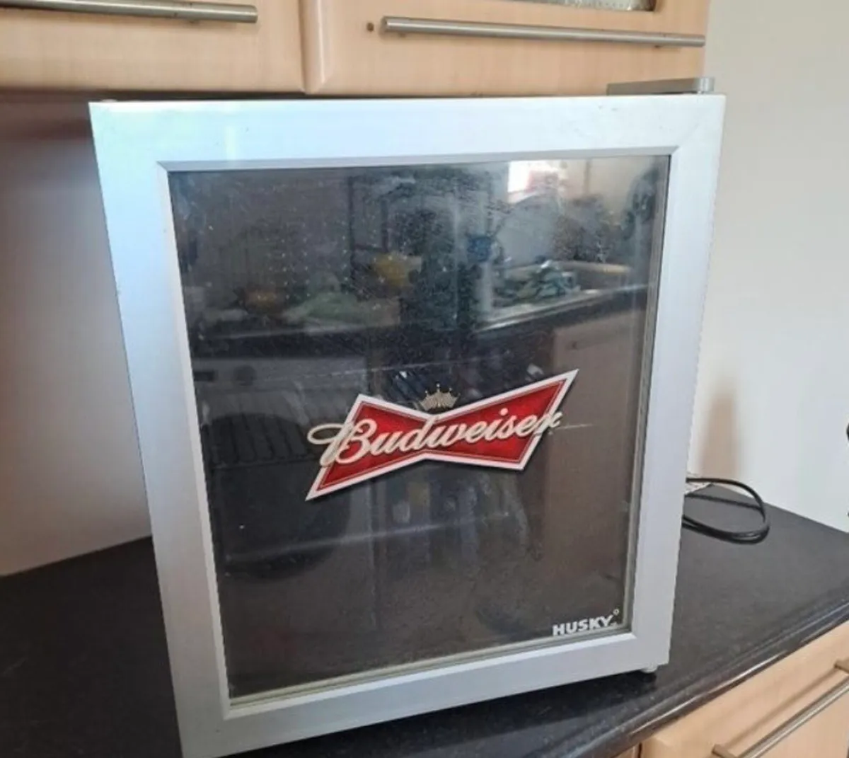 Budweiser mini fridge - Image 2