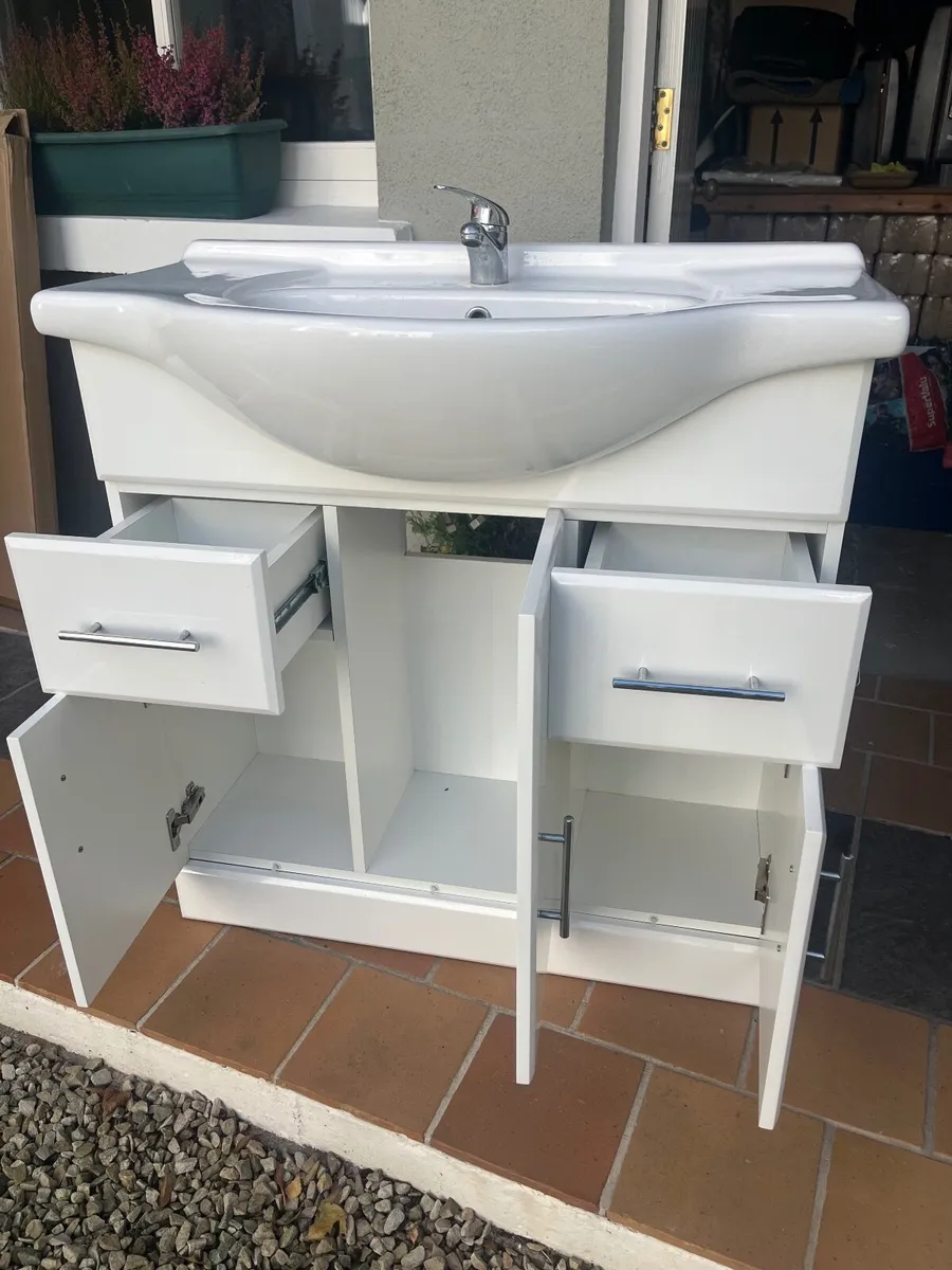 Bathroom Vanity and sink - Image 4
