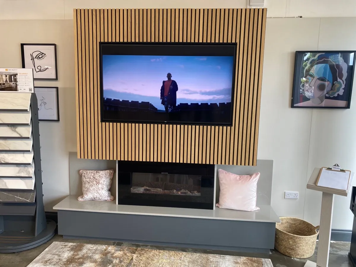 Tv media unit - Image 1