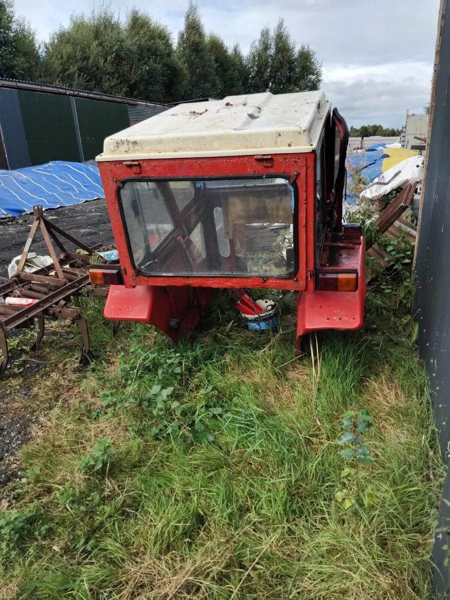 Massey Ferguson Cab - Image 2