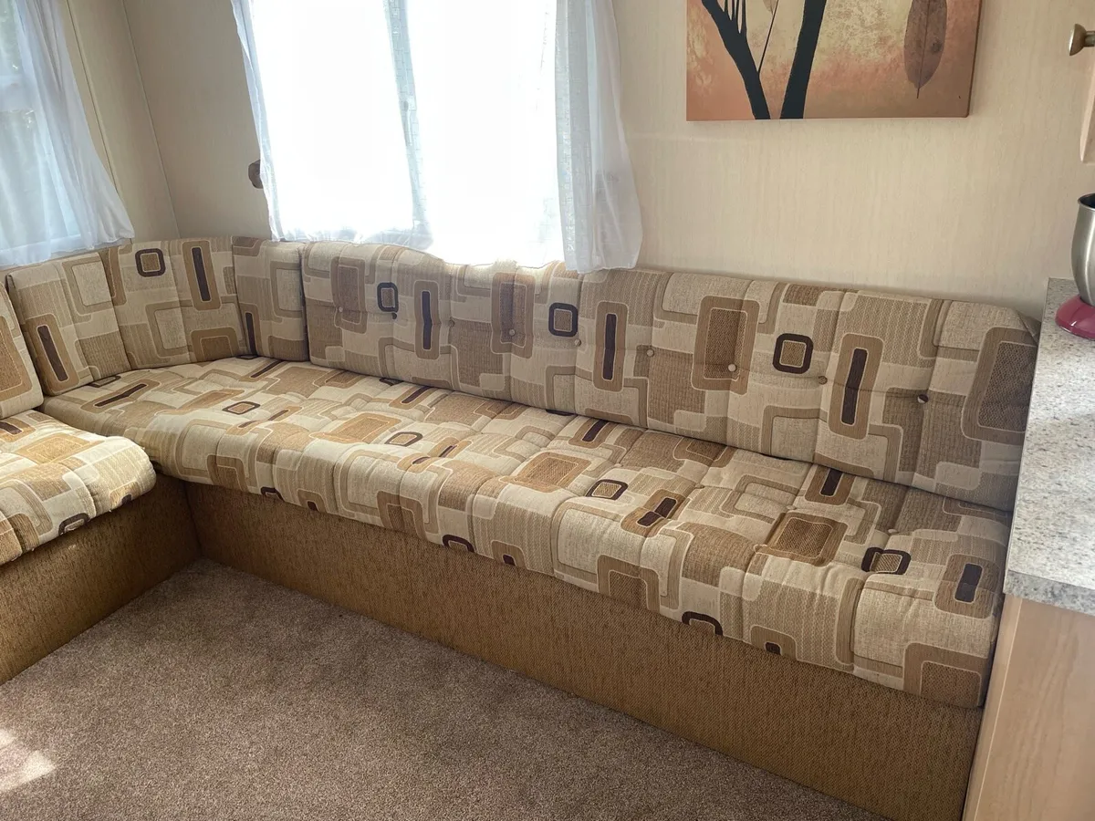 Mobile home sofa.  Double bed - Image 3