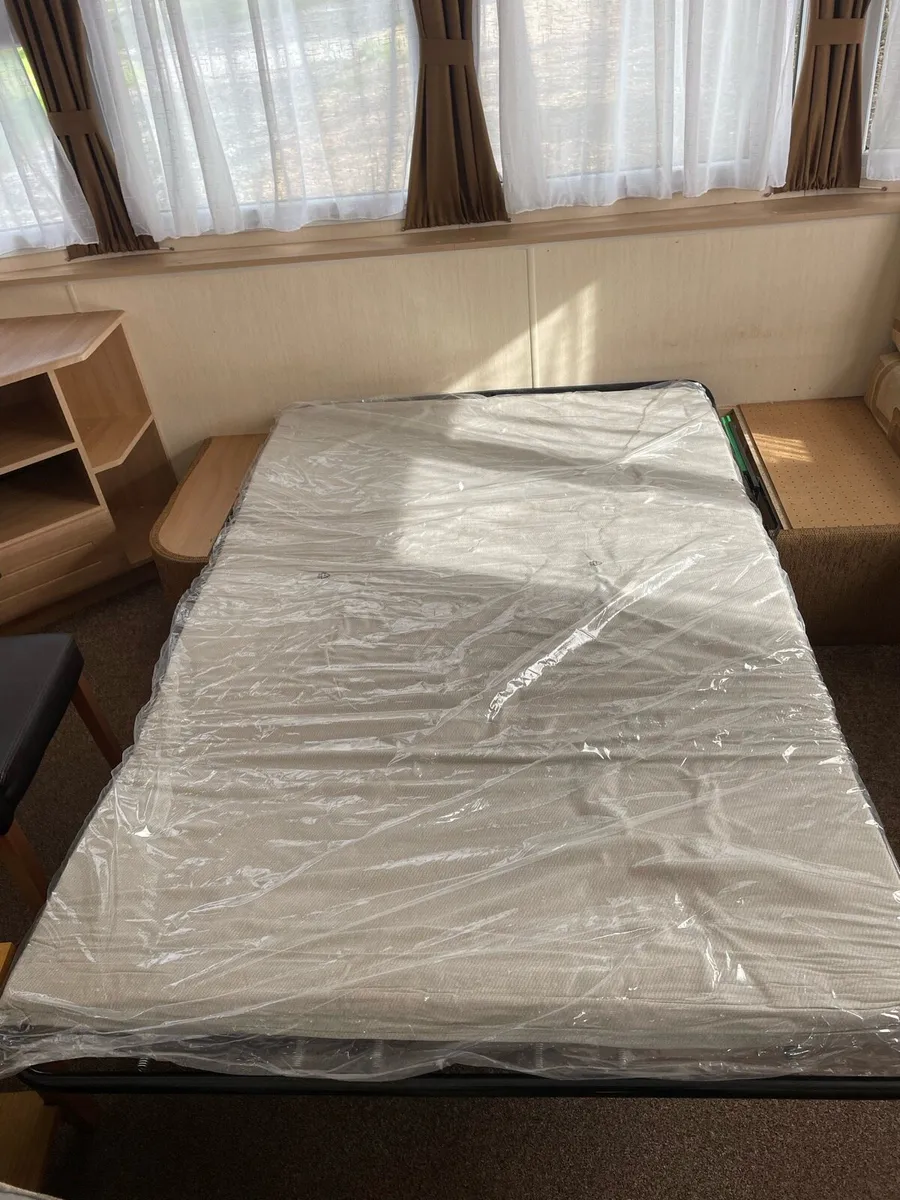 Mobile home sofa.  Double bed - Image 4