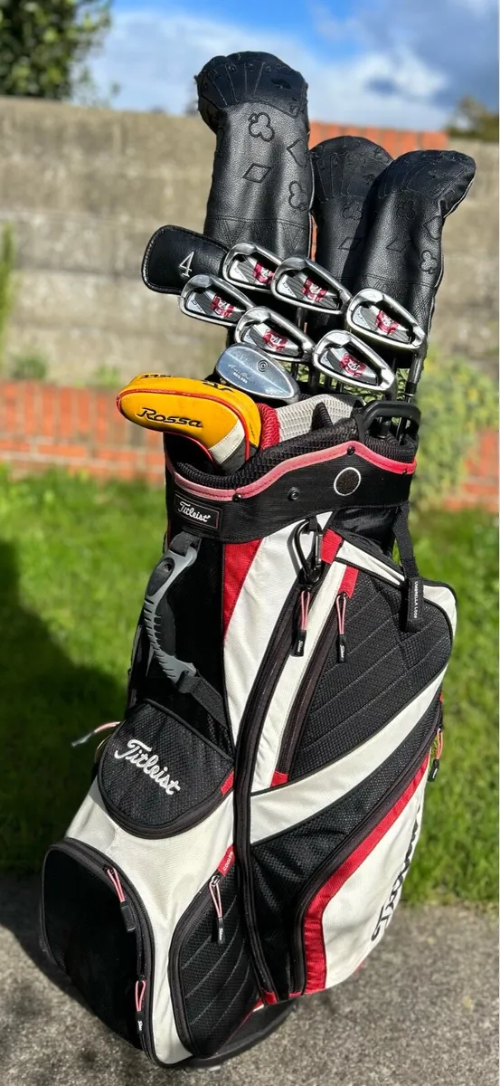 Full set of golf clubs including bag - Image 1