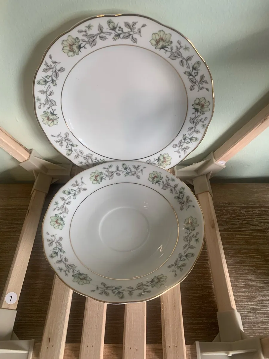 21 Piece China Tea Set - Image 4
