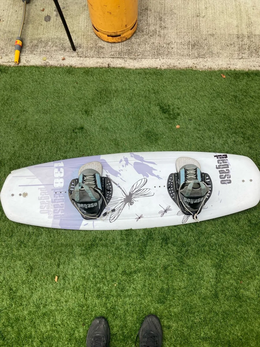 Pegaso Intermediate Wakeboard - Image 2