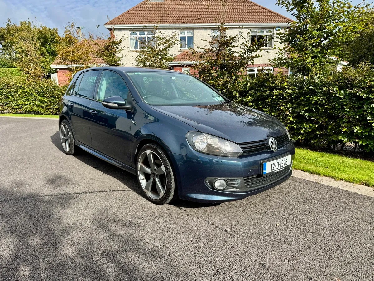 Volkswagen Golf 1.6TDI R-Line - Image 1