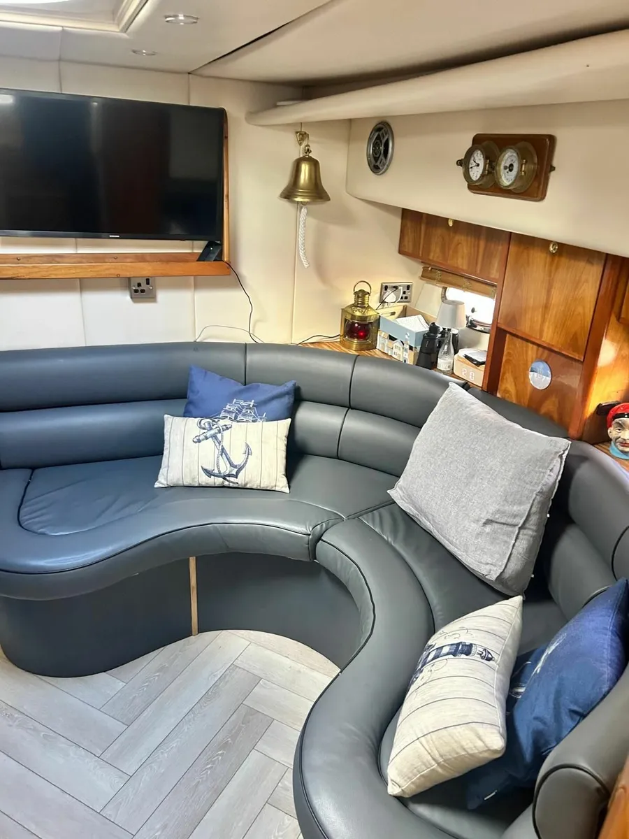 Hardy Seawings 355 Sports Cruiser - Image 4