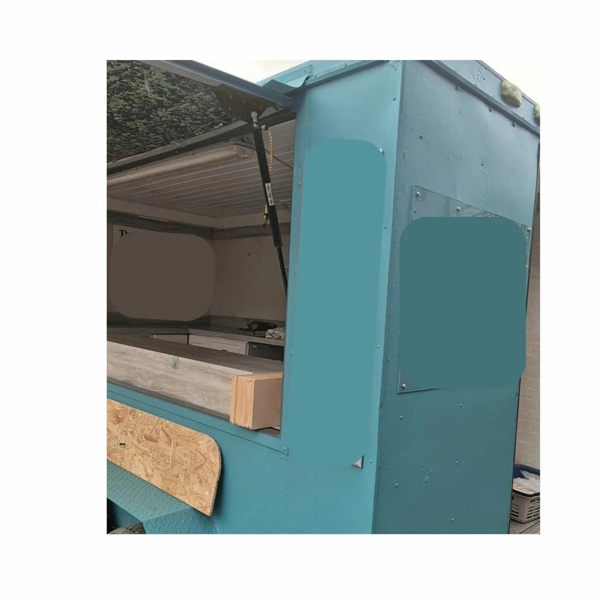 Versatile mobile trading (catering) trailer - Image 3