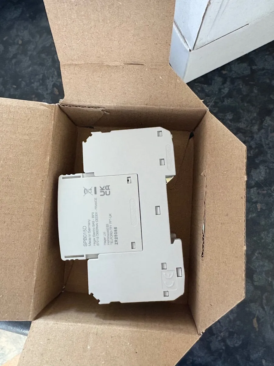 Hager surge protection device - Image 4
