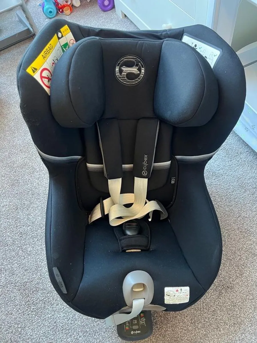 Cybex Car Seat and Base G (colour black) - Cybex Gold Sirona S2 i-Size including isofix - Image 1
