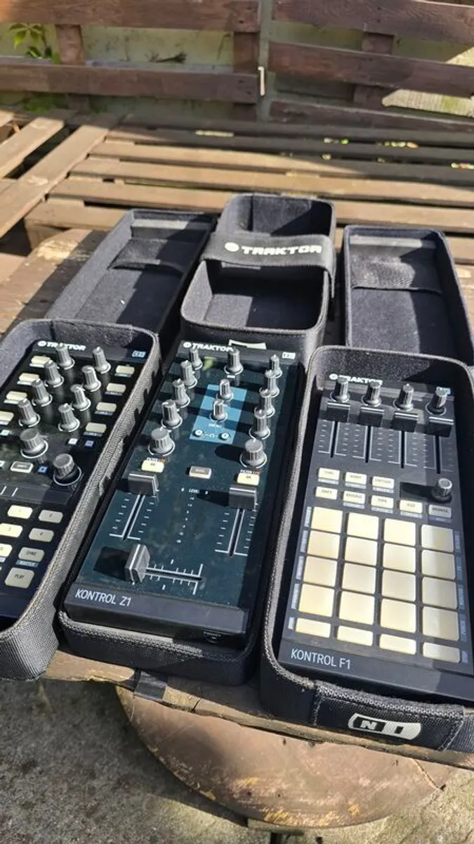 Native Instruments Traktor Kontrol Z1 X1mk2 F1 - Image 3