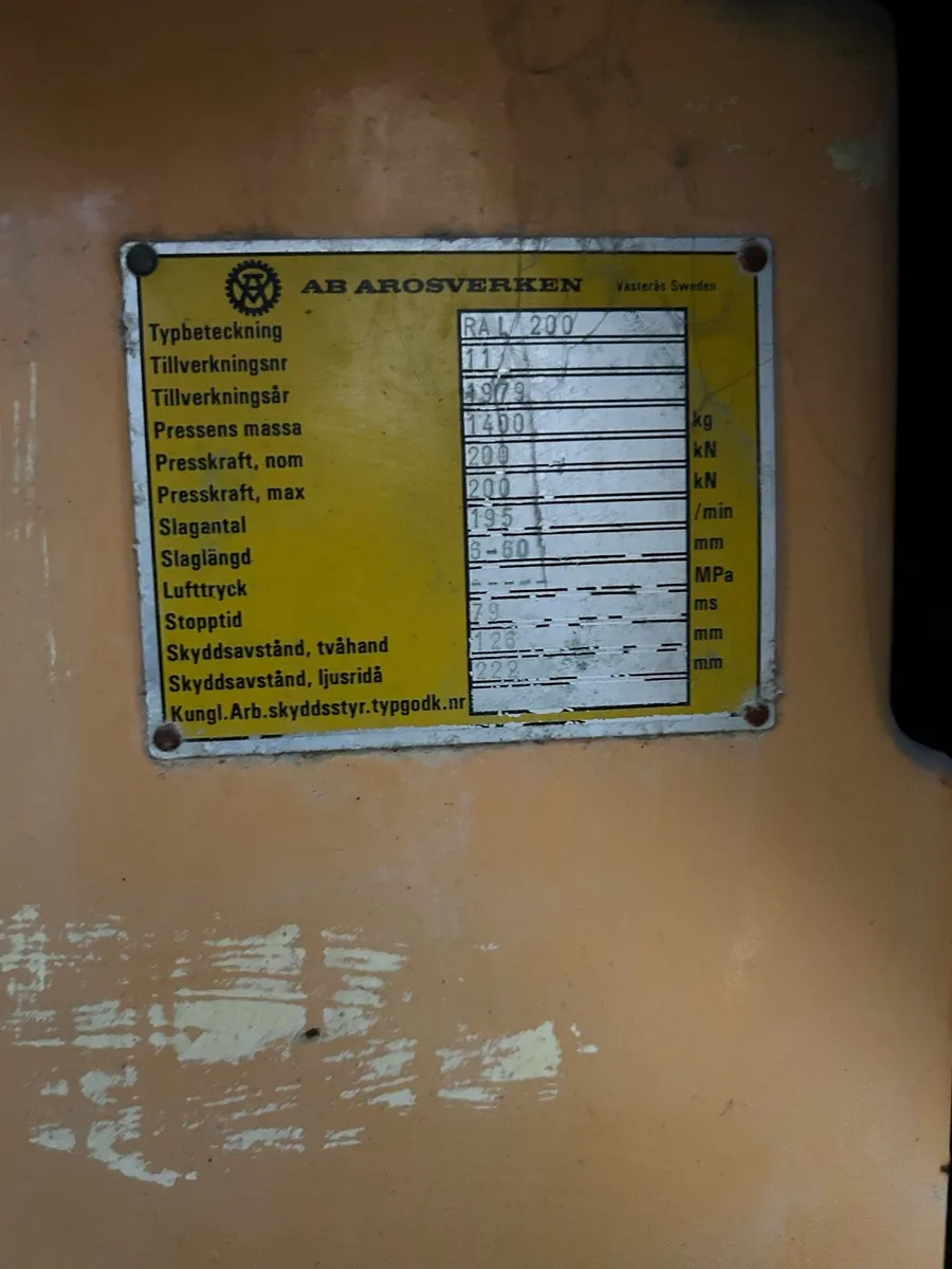 Flywheel punching machine - Image 4