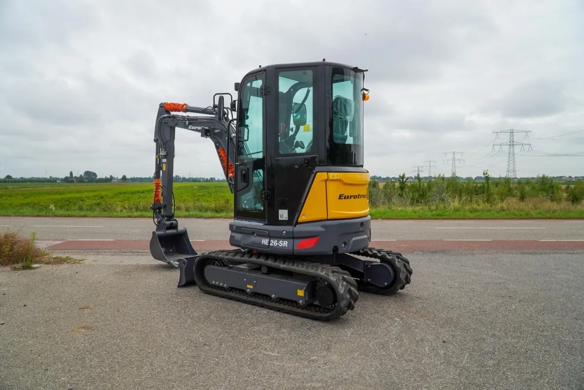 NEW Eurotrac HE26-SR Mini Excavator (2.6T) - Image 4