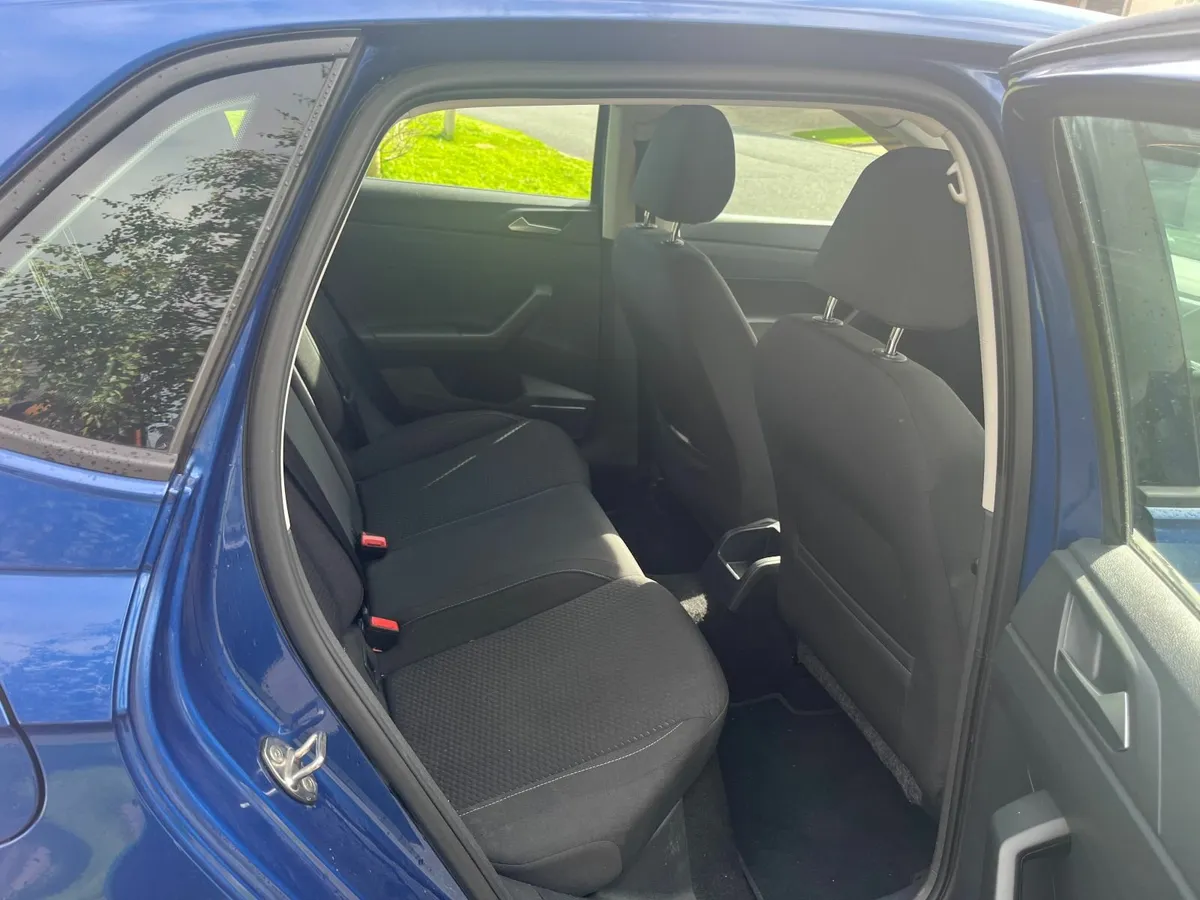 Volkswagen Polo - Image 4