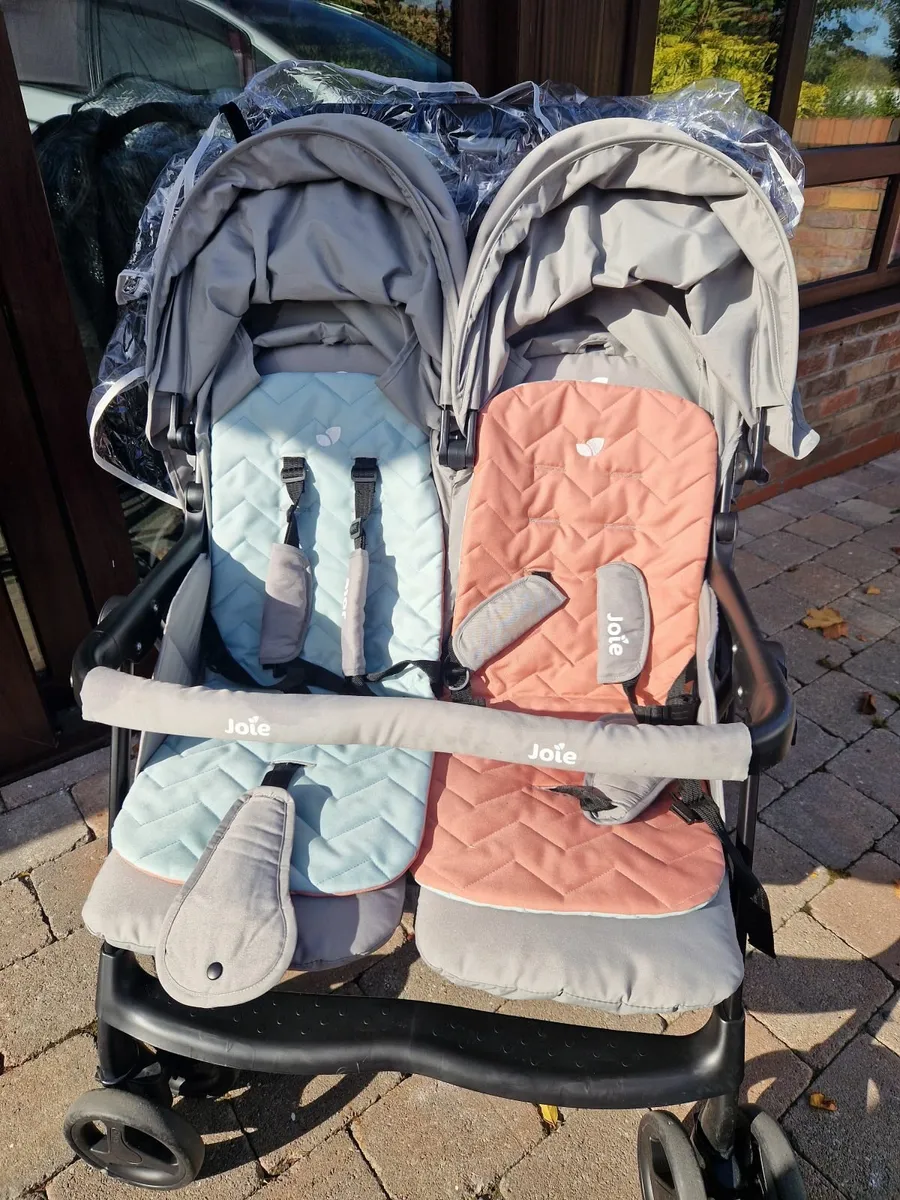 Joie Aire double buggy - Image 1