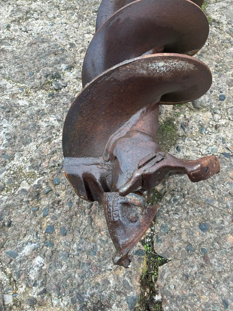 Hydraulic post hole borer - Image 3