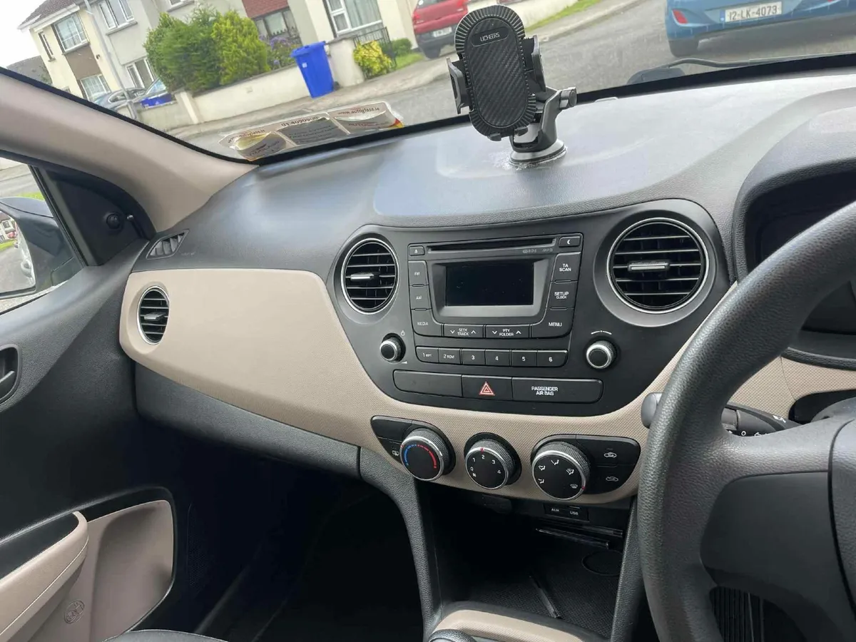 Hyundai i10 2015 - Image 3