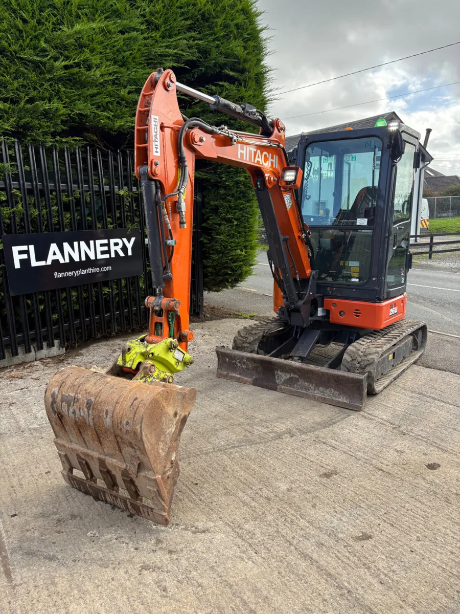 2020 Hitachi 26U - Image 2