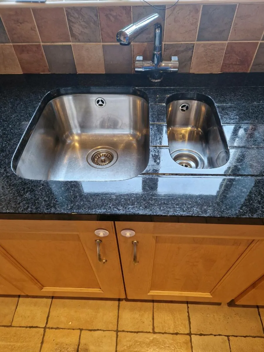 Kitchen Units - Image 4