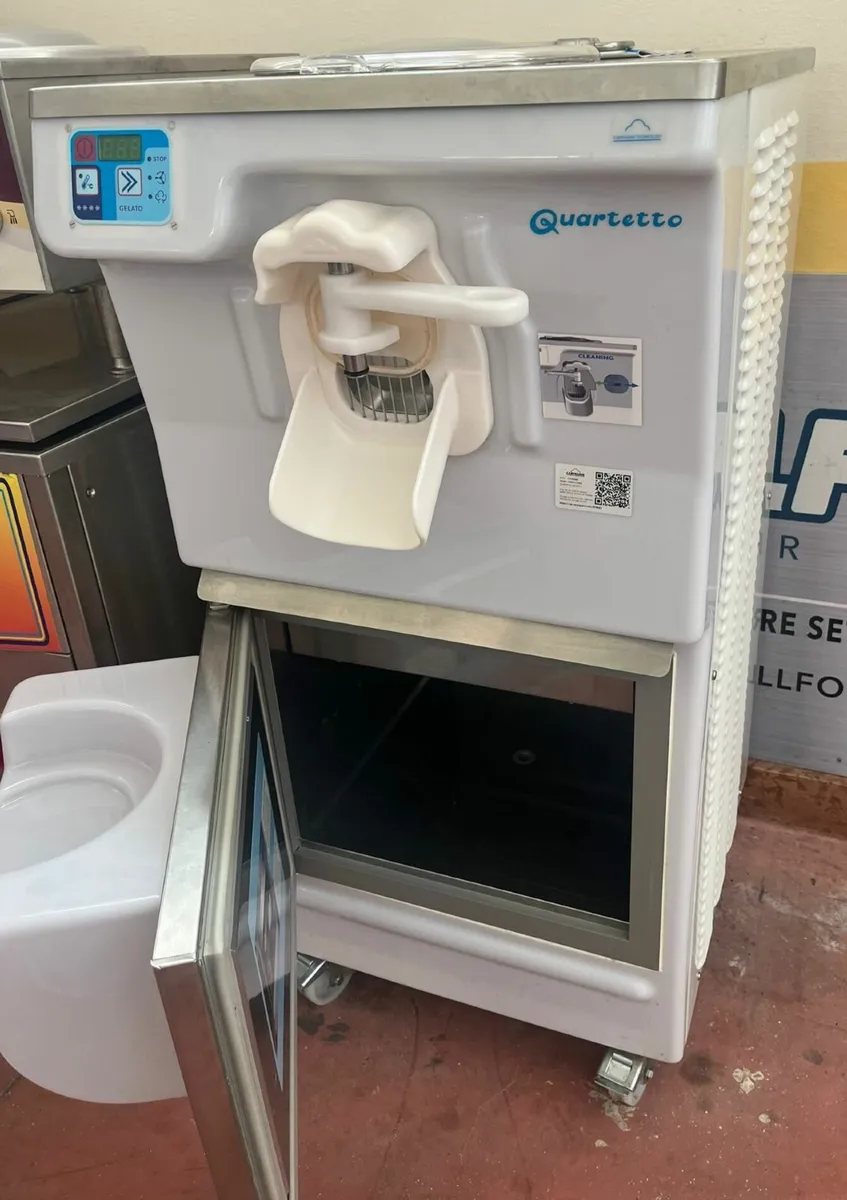 Gelato Ice Cream Machine Carpigiani Quartetto 2024 - Image 4