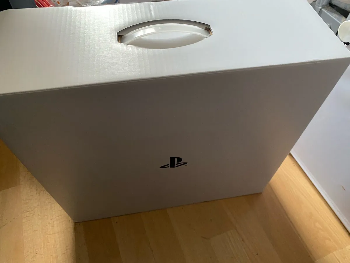 PS5 Disc Version Fully Boxed - Image 3