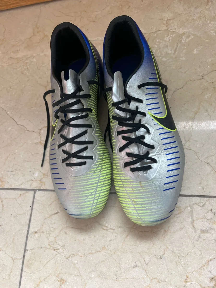 Football boots - Image 3