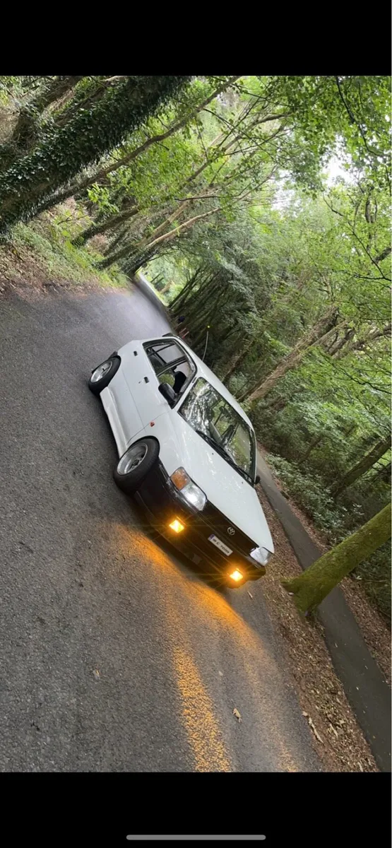 1991 Toyota starlet - Image 1