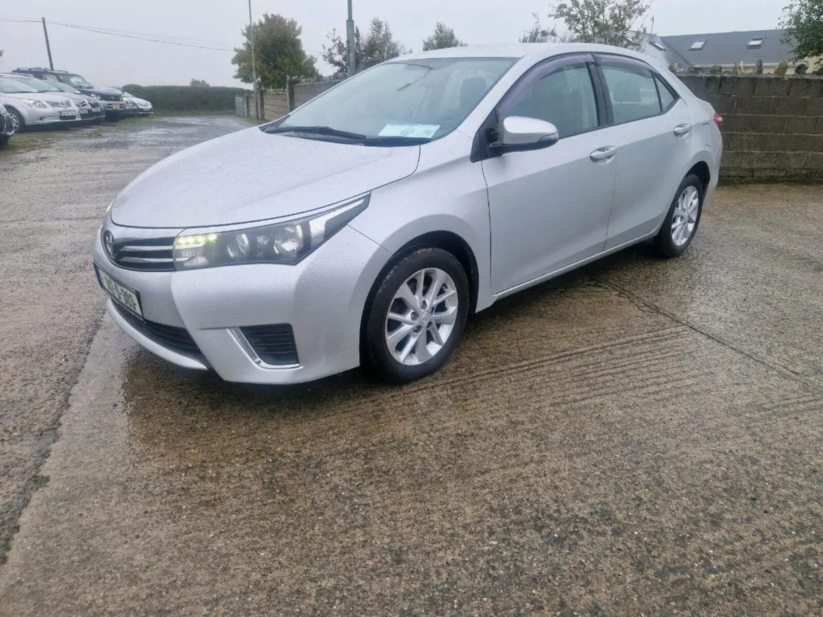 Toyota corolla automatic - Image 1