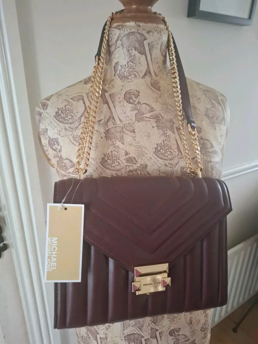 BNWT Micheal Kors Whitney burgendy Bag - Image 3