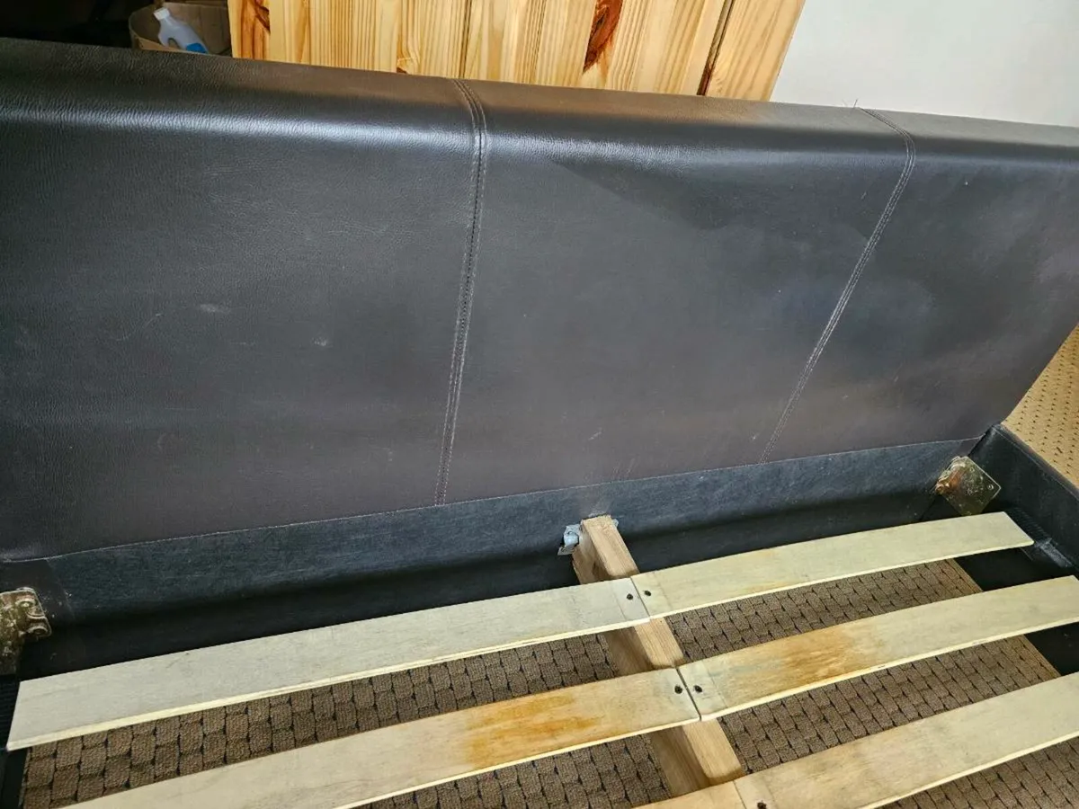 Bed frame - Image 4
