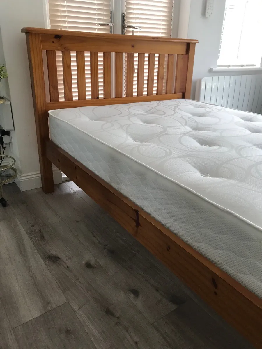 4ft pine double bed with mattress - Image 2