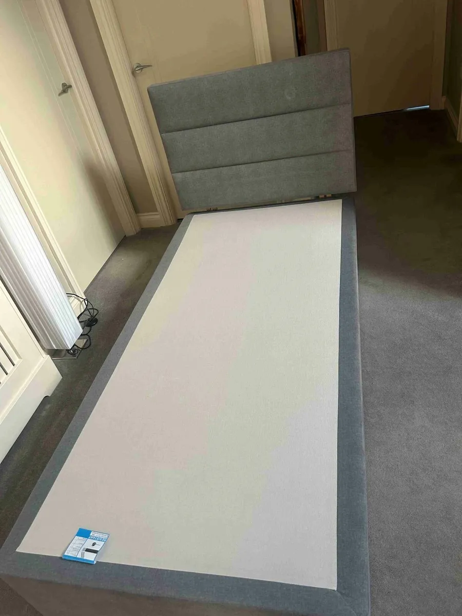 Single Bed with storage drawers - Image 1