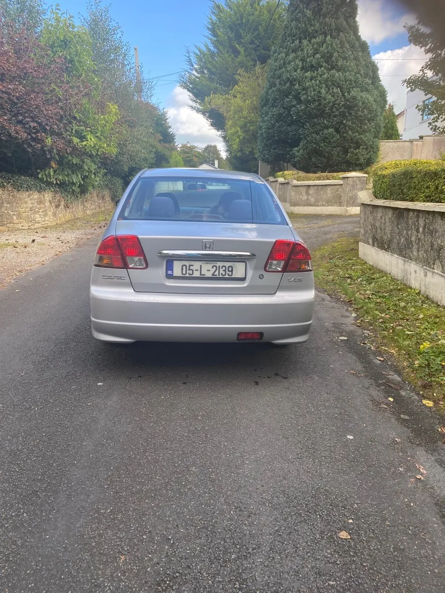 Honda Civic 2005 - Image 4