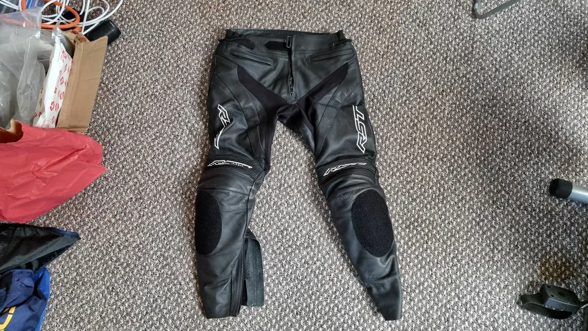 RST Motorcycle Leathers - 2 Piece - Tractech Evo 4 - Image 2