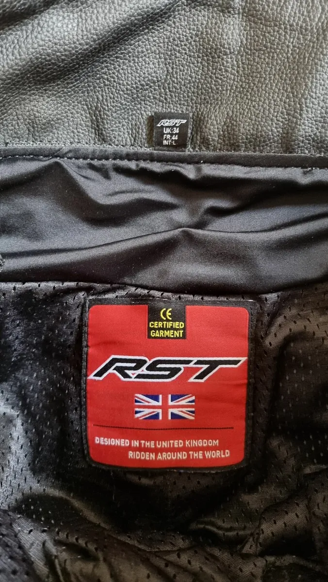 RST Motorcycle Leathers - 2 Piece - Tractech Evo 4 - Image 4