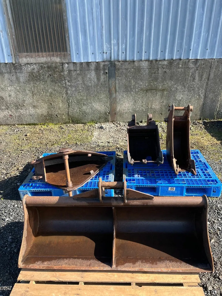 Digger Buckets - Image 1