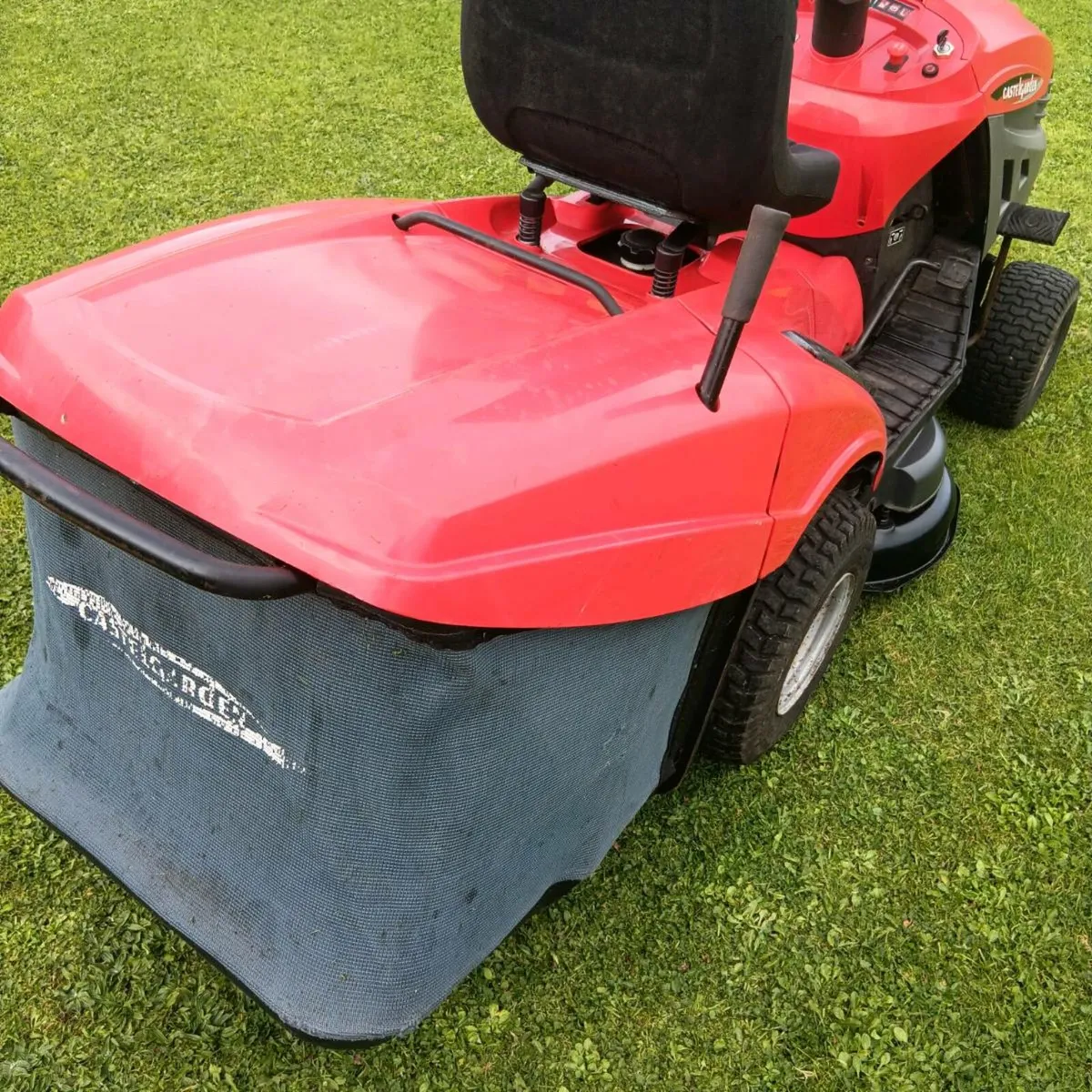 Castlegarden NJX 92 hydro 15.5hp Briggs engine - Image 3