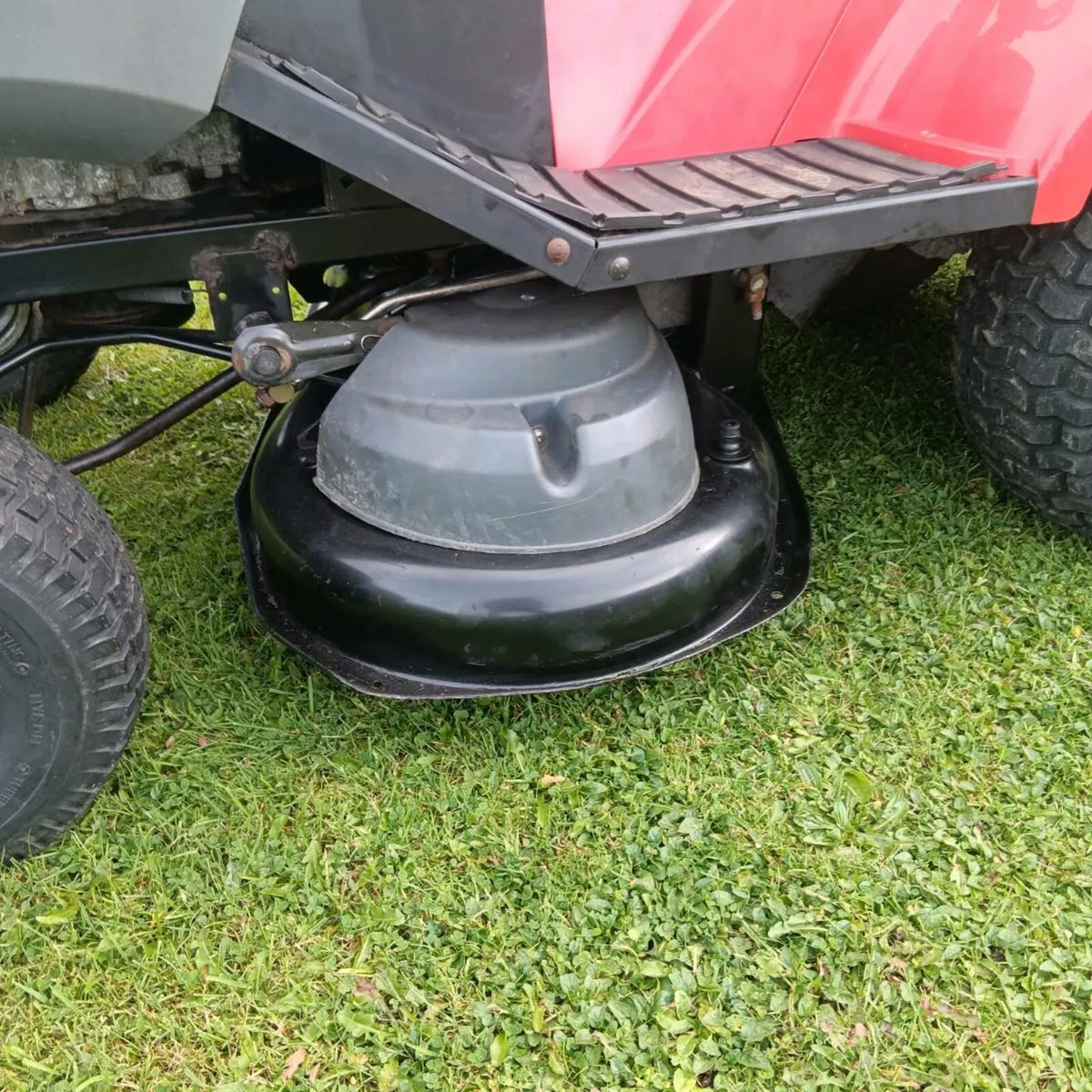 Castlegarden NJX 92 hydro 15.5hp Briggs engine - Image 4