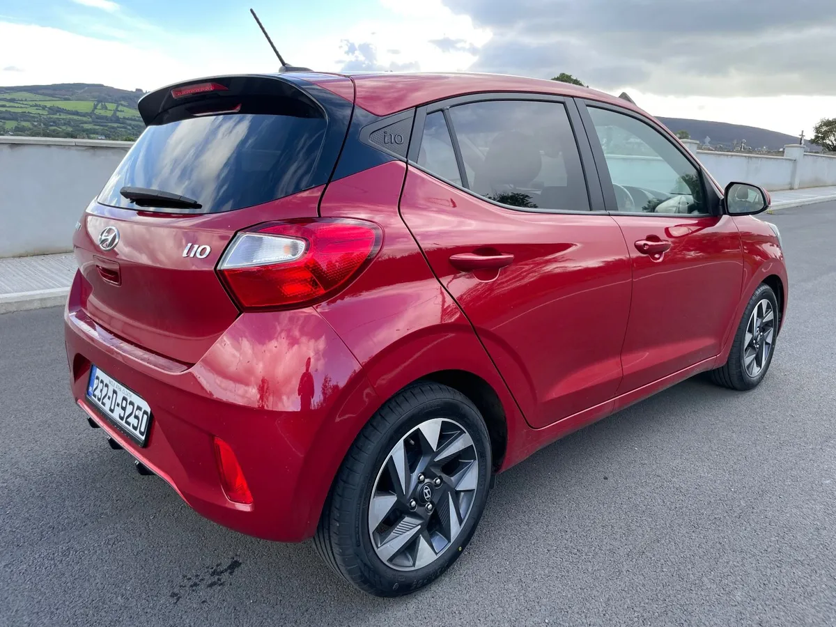 Hyundai i10 2023 1.0 petrol - Image 4