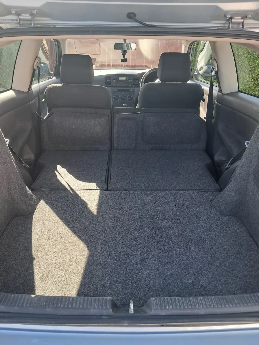 Toyota Corolla 2005 - Image 3