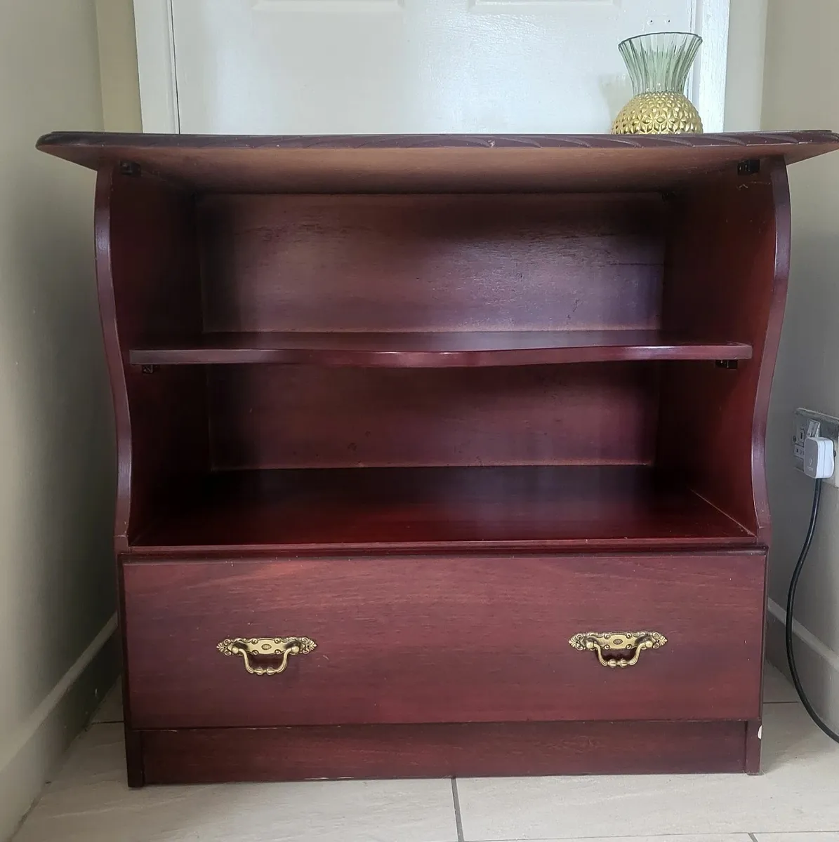 TV unit - Image 1