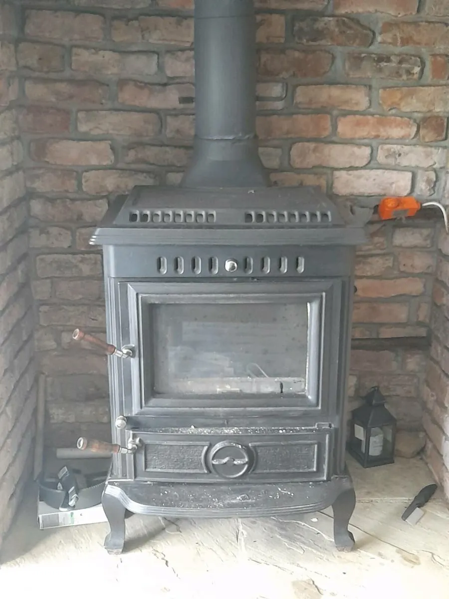 Olymberry Stove Solid Fuel with back boiler - Image 2