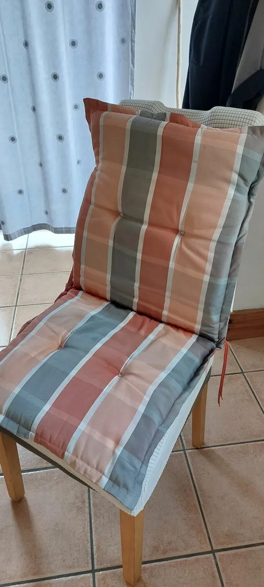 2 chair pads - Image 1