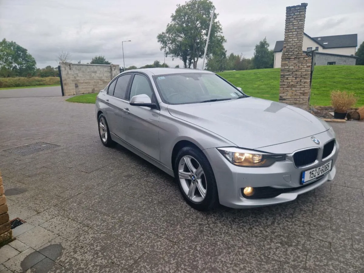 BMW 318D AUTOMATIC - Image 4