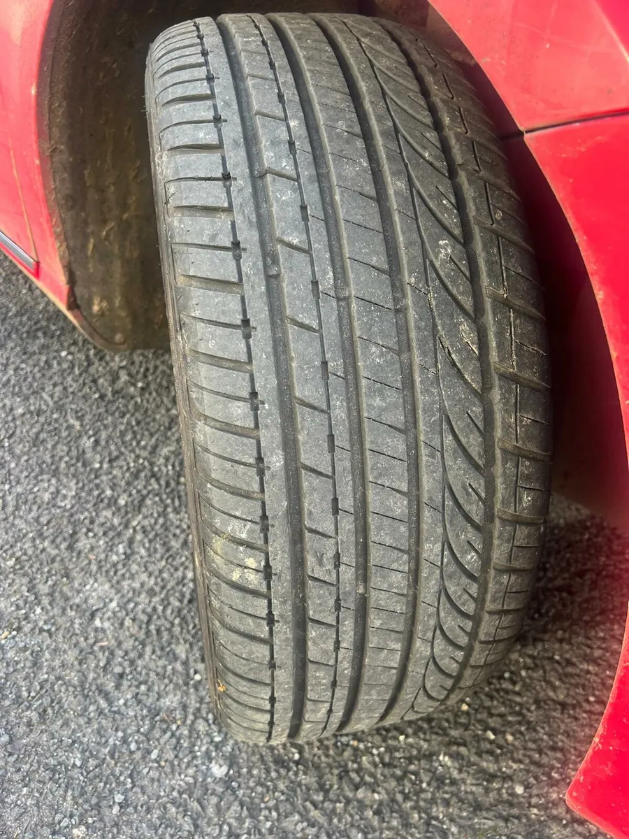 VW PASSAT - Image 2