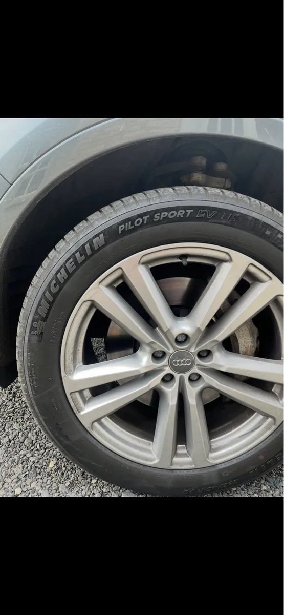 Q7 S-line Alloys - Image 2