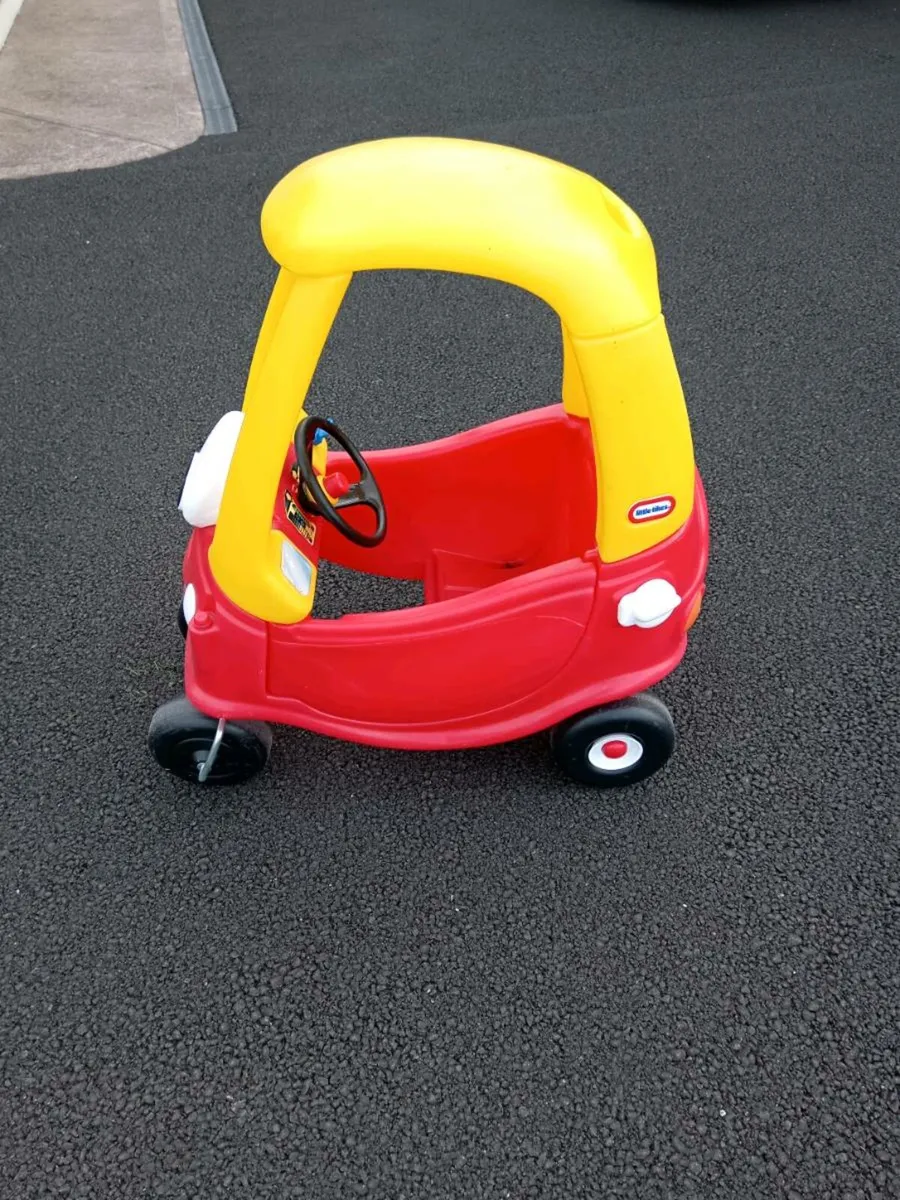 Cosy coupe car - Image 2