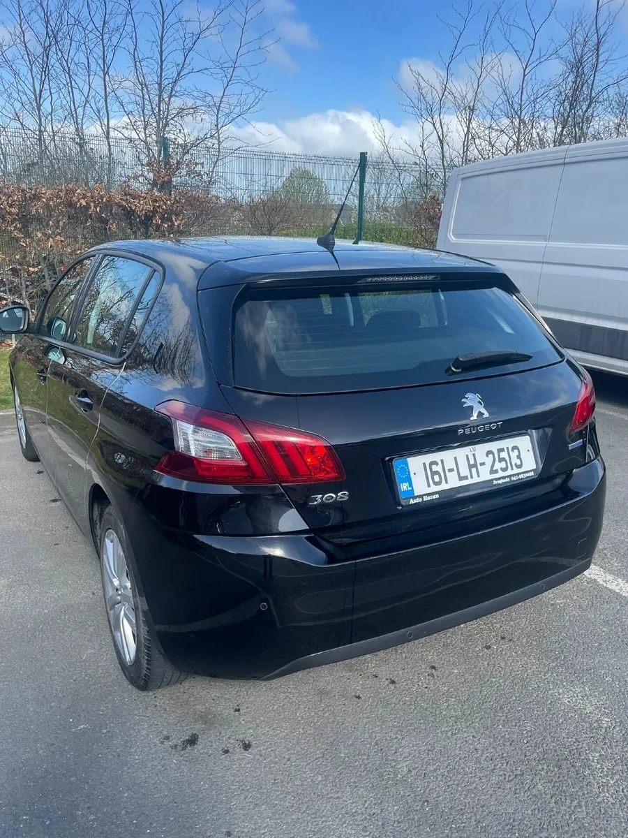 Peugeot 308 2016 - Image 1